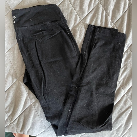 Aritzia TNA Thick Leggings - Picture 3 of 3